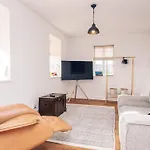 5 Star In Nyaraló *